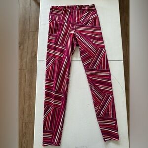 Old Navy Active Go-Dry Compression Breathability Leggings